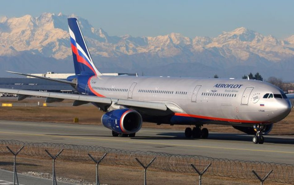 Şri-Lankada "Aeroflot"un təyyarəsi həbs edildi