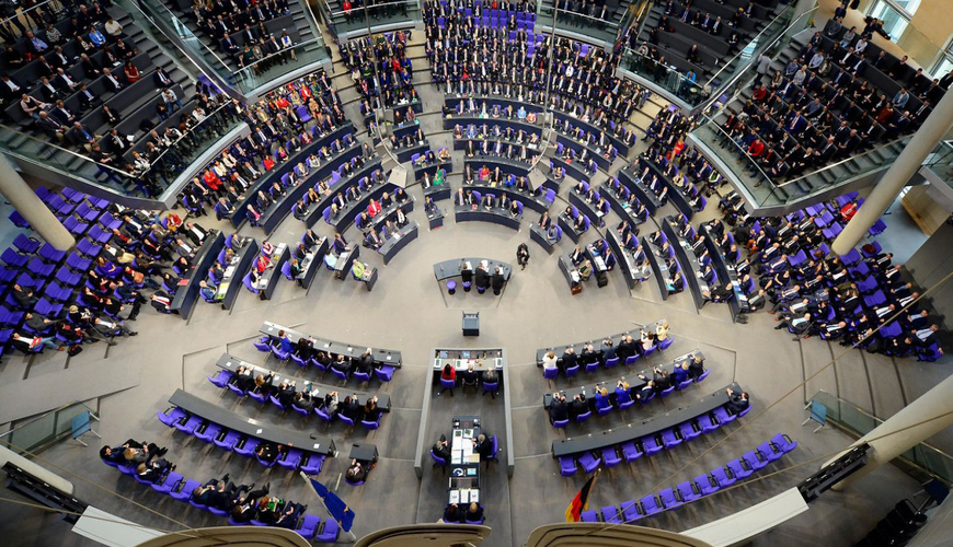 Almaniya parlamenti Qolodomoru soyqırım aktı kimi tanıyıb