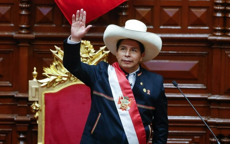 Peru prezidentinə impiçment elan edilir - Parlament prosesin başlanmasını təsdiqlədi