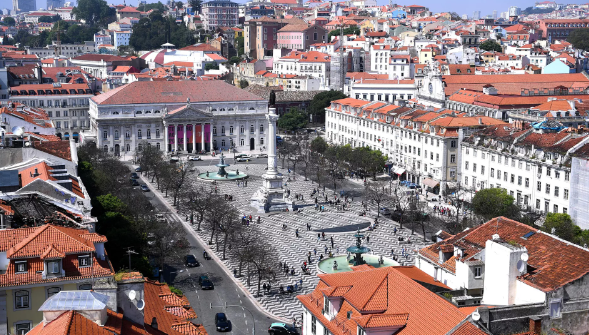 Lissabonda müsəlmanların dini mərkəzinə hücum: ölənlər var