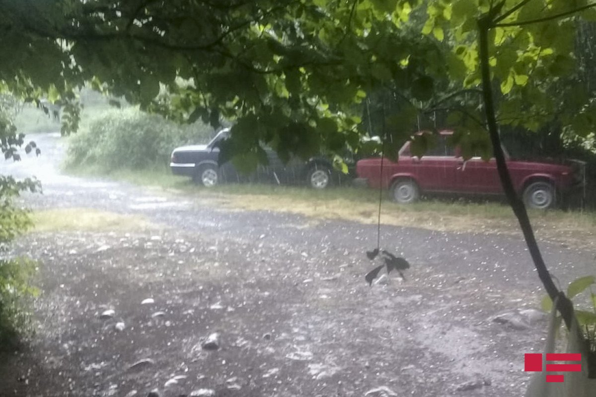 Dəstəfurçaydan sel keçib, bəzi rayonlara leysan yağışları yağıb - FAKTİKİ HAVA